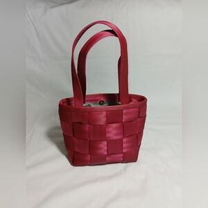 HARVEYS Seatbelt Bag Top Handle Small Tote Purse in Pink